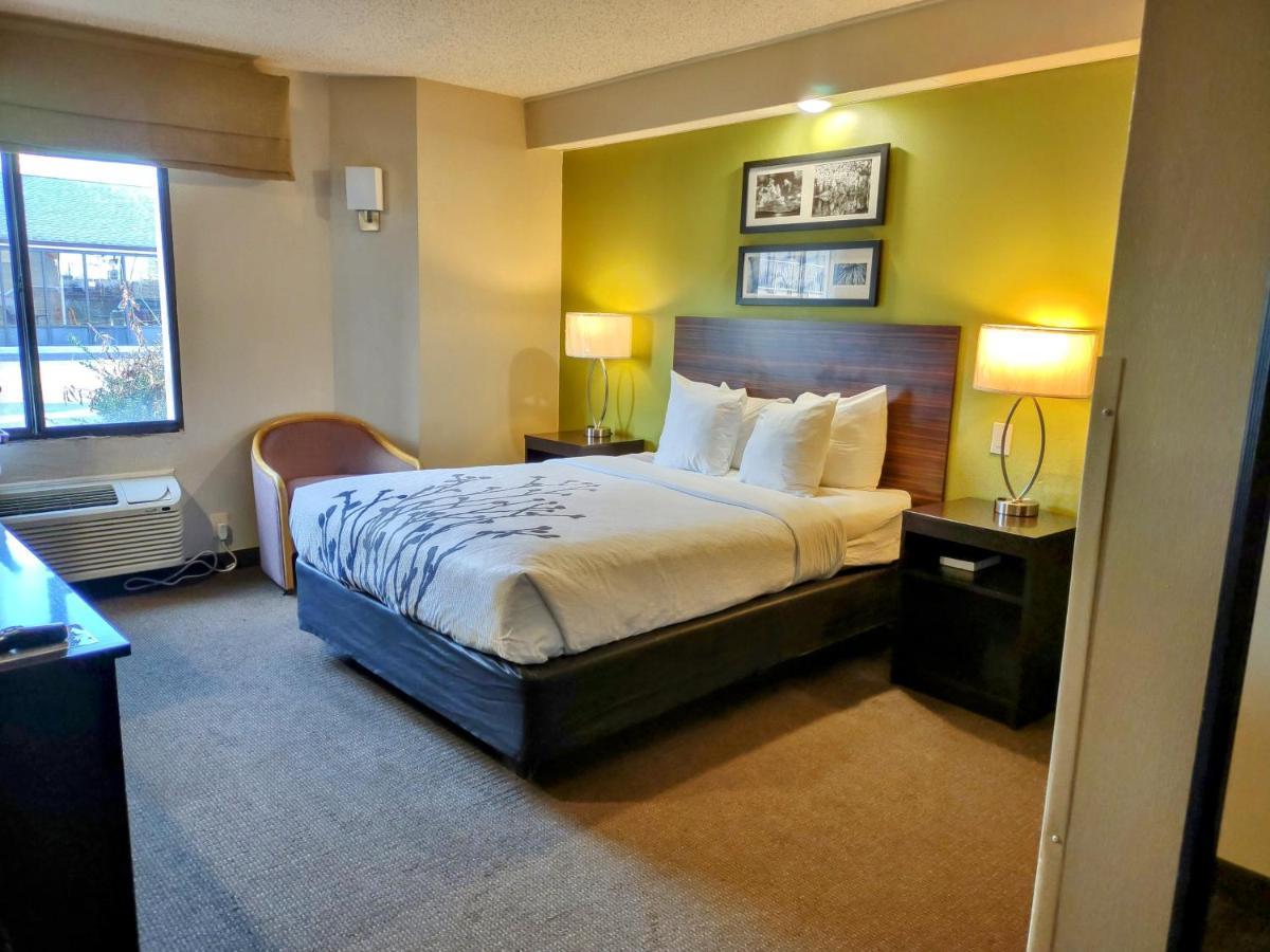 Sleep Inn Фредериксберг Экстерьер фото
